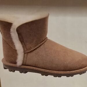 Kirkland Signature Tan/Chestnut Shearling-Lined Winter Boots Size 7, New In Box